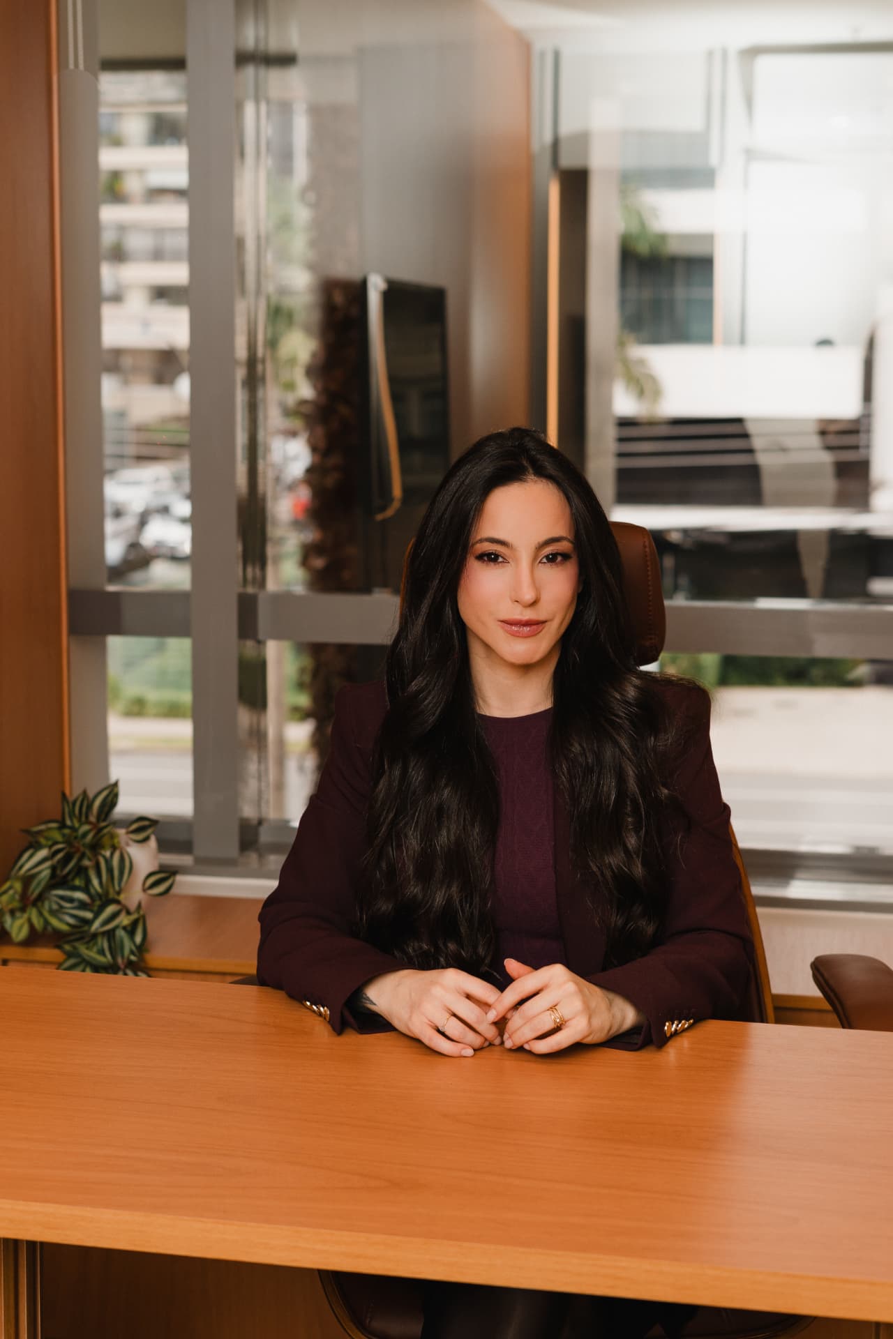 Priscila Lara em seu consultório